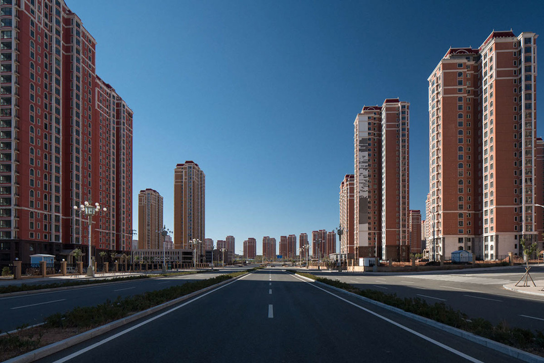 Beautiful images of Ordos, China's Ghost Town